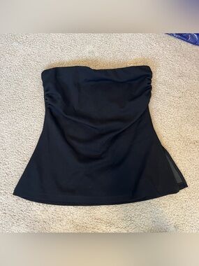 Classic Strapless Black Tube Top for Women